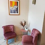 Logis Le Noir Hotel 3*