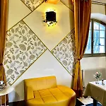 Logis Le Noir Hotel 3*