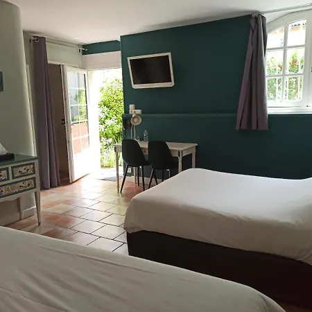 酒店 Logis Le Noir 塞里尼亚克