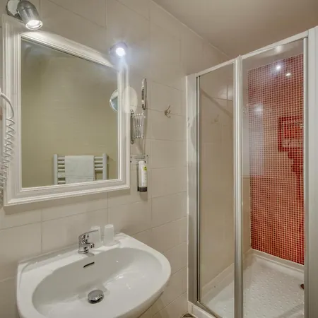 Logis Le Noir Otel 3*
