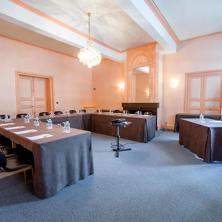 Logis Le Noir فندق Sérignac-sur-Garonne