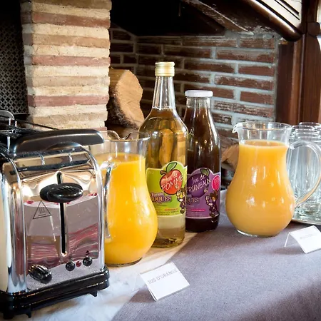 Hotel Logis Le Noir 3*