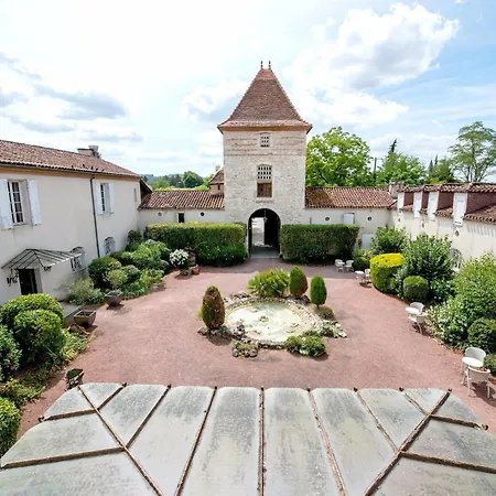 Logis Le Noir 3* 塞里尼亚克