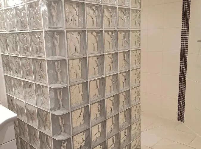 Hotel Logis Le Noir 3*